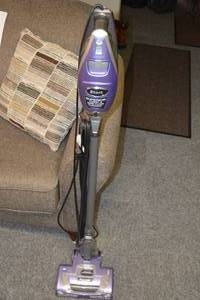 lot 270 image: Shark Rocket Deluxe Pro Vacuum Cleaner