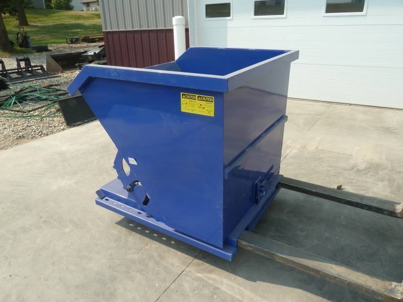 lot 15 image: 2023 Great Bear Forklift Dumpster