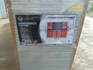 lot 50 image: Steelman Red Work Bench 7Ft- 18D