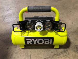 RYOBI ONE 1 Gal. 120 PSI Portable 18V Horizontal Air Compressor ( 0.5 CFM at 90 PSI )  Customer Returns See Pictures