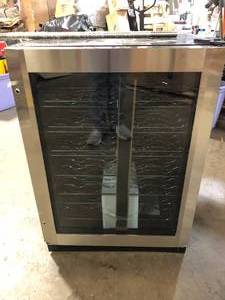 Vissani 23.4 in. 50 Bottle, 154 Can, Wine and Beverage Cooler with Stainless Steel Door  Customer Returns See Pictures