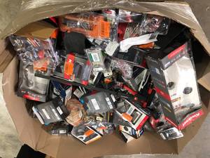 Gaylord of Door Knobs and Door Locks Various Models and Conditions  Customer Returns See Pictures