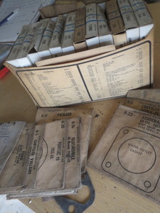 lot 34 image: Gaskets