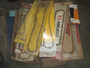 lot 44 image: Engine Gaskets