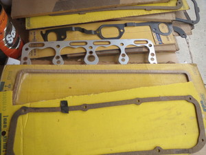 lot 49 image: Gaskets