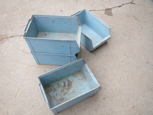 lot 65 image: Parts Bins