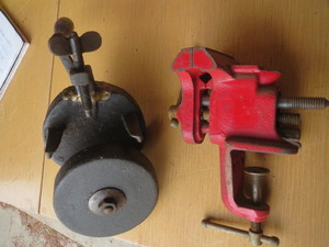 lot 70 image: Vice & Grinder