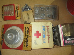 lot 29 image: VW Beatle Parts