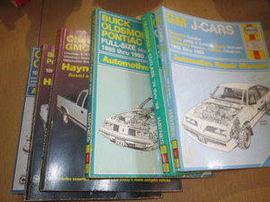 lot 73 image: Haynes Manuals