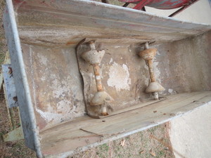 lot 152 image: Tire Tub