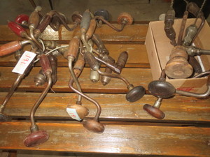 lot 191 image: Hand Drill Braces