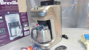 lot 68 image: Breville Grind Control Coffee Maker, 60 ounces, Brushed Stainless Steel, BDC650BSS,Silver DENT