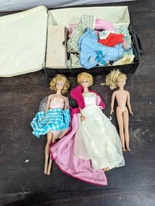 Barbie Case With Three Barbie Dolls And More