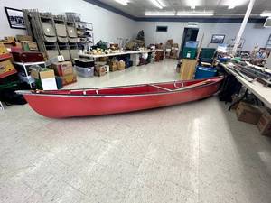 lot 1 image: Coleman Ram-X 15 Canoe