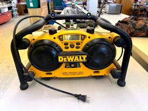 lot 13 image: DeWalt RadioCharger DC011