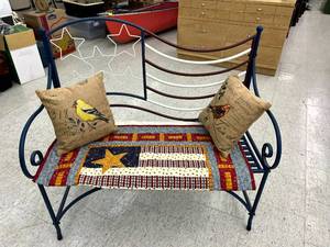 lot 40 image: Metal Bench