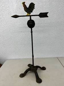 lot 56 image: Weathervane with Chicken