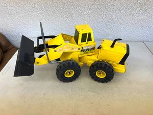 lot 116 image: Tonka Payloader