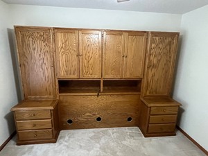 lot 30 image: King Size Bed Wall HeadboardCabinet