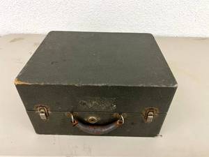 lot 157 image: Vintage Roxy Record Player
