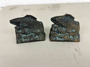 lot 162 image: Brass Fish Book Ends