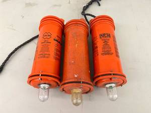 lot 172 image: SM-2 Buoy Lights