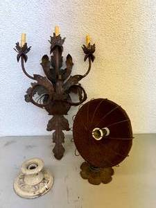 lot 182 image: Vintage Lights