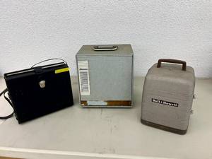 lot 189 image: Vintage CameraProjection Equipment