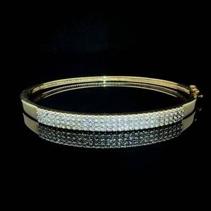 1 Carat Diamond Pave Oval Bangle Bracelet in Yellow Gold $2,500 Retail VIDEO