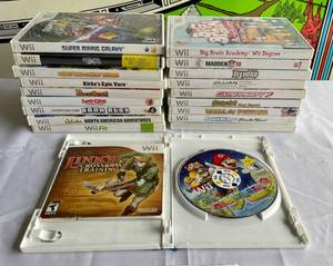 lot 35 image: Lot of 20 Nintendo Wii Games