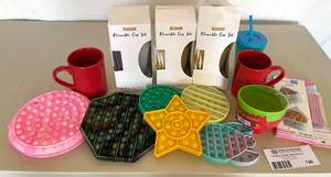 lot 138 image: Lot of Reusable Cups and Bubble Pop Fidget Toys and More