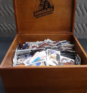 lot 34 image: WOODEN BOX FULL OF COLLECTIBLE CARDS