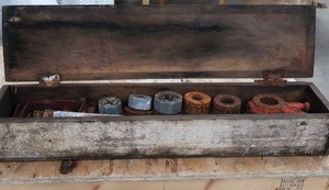 lot 100 image: PIPE TOOL AND DIE SET