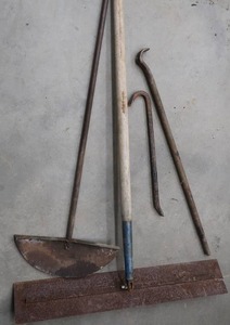 lot 111 image: CONCRETE AND CROWBARS