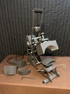 lot 26 image: Heat Press for Hats with Multiple Platens