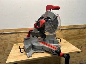 lot 1 image: MILWAUKEE 12 in. Dual Bevel Sliding Compound Miter Saw