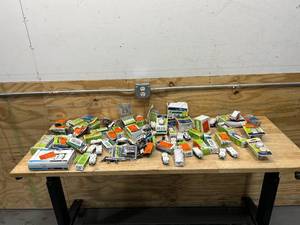 lot 95 image: Lot of Electrical Items