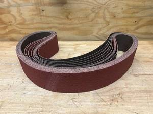 lot 104 image: 3M Lot of 10- Cubitron 4 inpo x 78 inpo 36 Sanding Belts