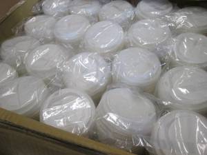 lot 29 image: World Centric Hot Cup Lids, Fits 10...