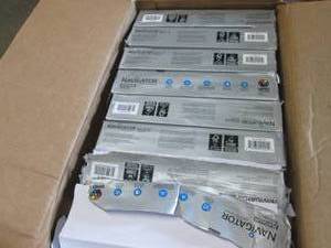 lot 30 image: 8 Reams Navigator 24 lb Platinum Di...