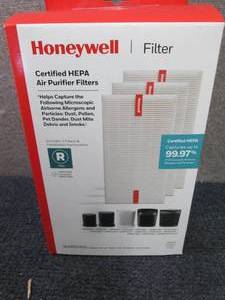 lot 81 image: HWLHRFR3 - Allergen Remover Replace...