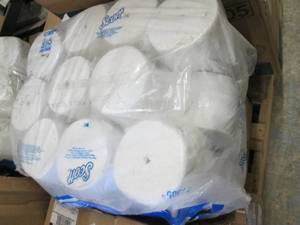 lot 99 image: 35 Rolls Scott Paper Core 2ply Bat...