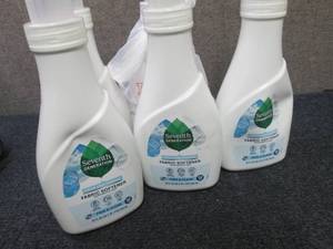 lot 121 image: 5- 32 oz Seventh Generation Fabric ...