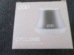 lot 385 image: Pop Sonic 6 Blade Cyclone Fabric Sh...
