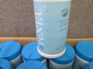 lot 399 image: Case of 24- 72ct Canisters reNeu Ea...