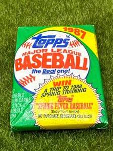 1987 Unopened Pack of Topps Baseball Cards