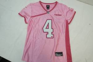 M - Viking #4 Womens Jersey Pink