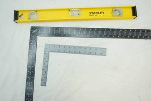 2- Squares and Stanley Level