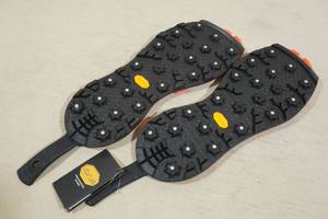 Korkers Interchangeable Sole -Studded Kling-On, Size 10