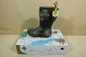 Muck Boots Kids Rover II Outdoor Sport Boots -Size 3